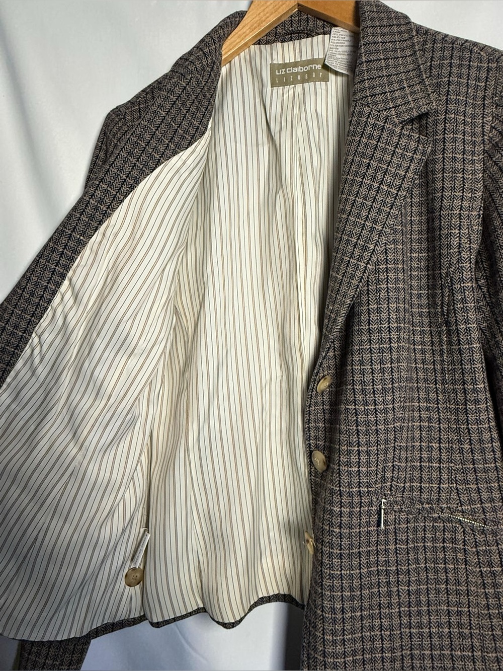 Liz Claiborne Lizwear Wool Blend Brown Plaid Blazer - Picture 4 of 7